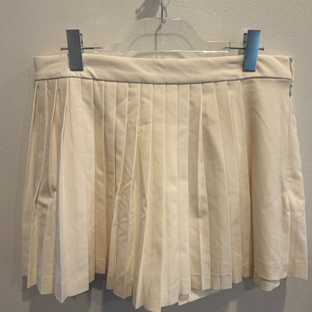 NWT, Abercrombie Pleated Mini Skirt, Cream, L